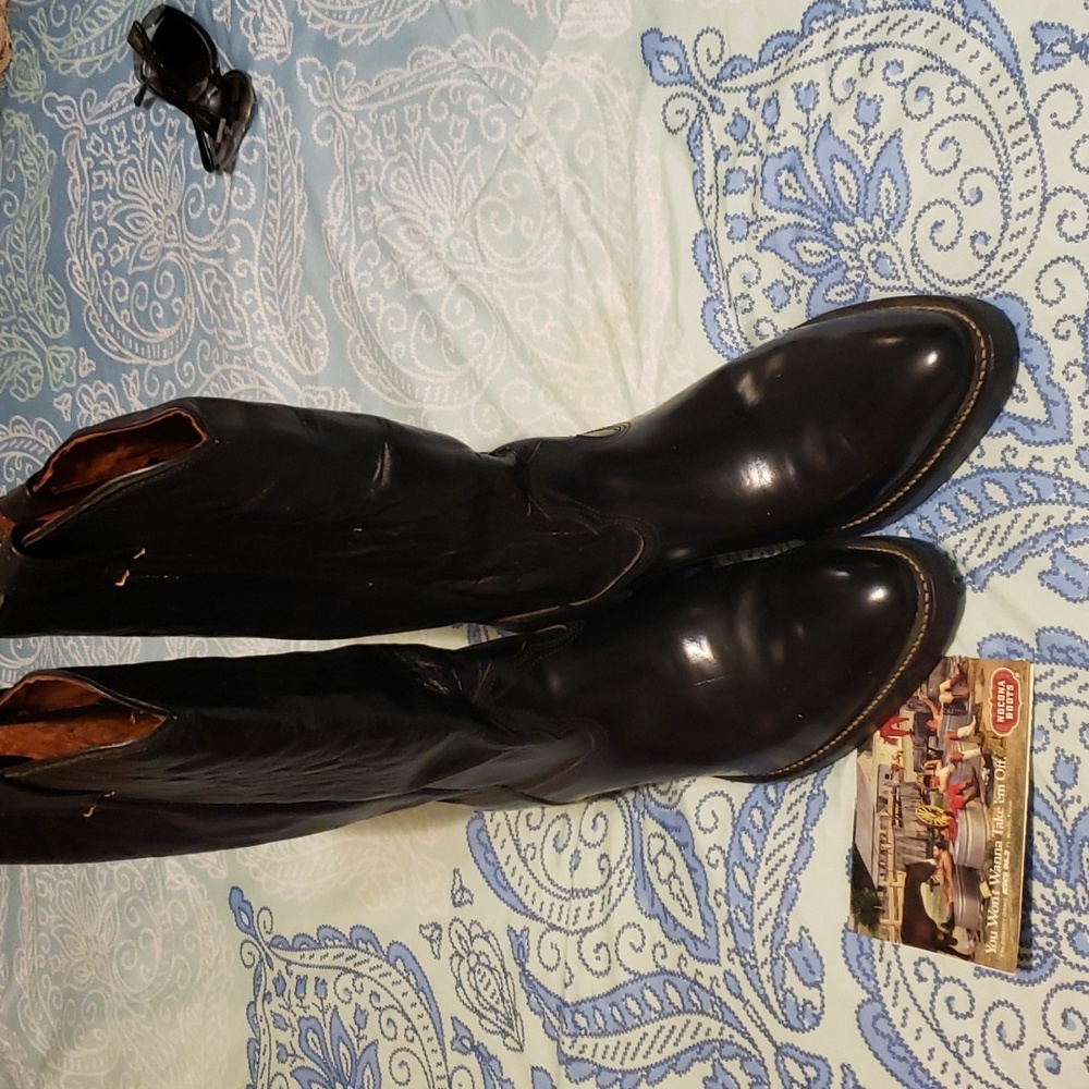Mens black leather Nocona cowboy boots. Never worn